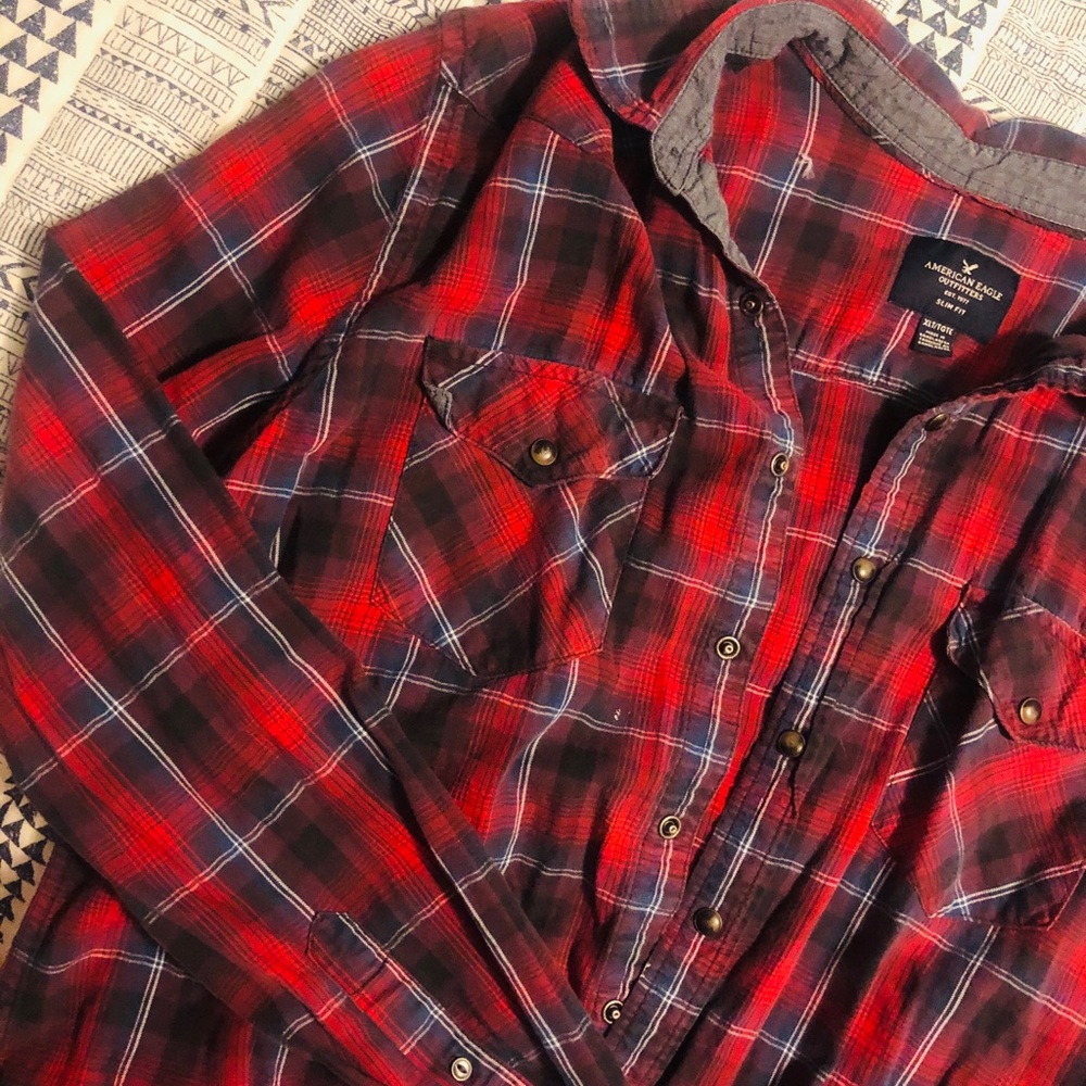 American Eagle Long Sleeve Shirt